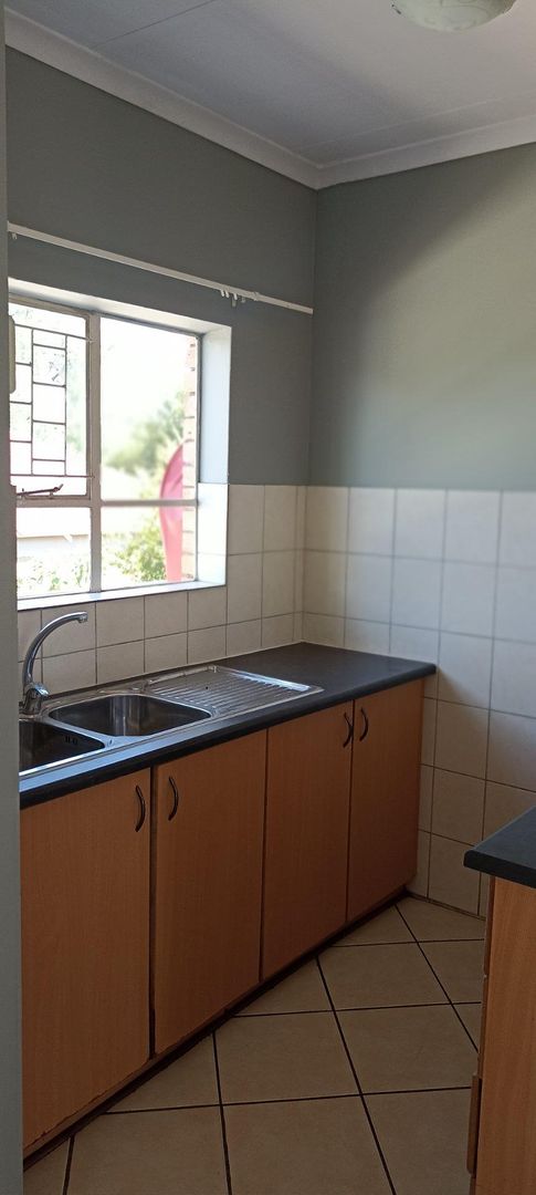 2 Bedroom Property for Sale in Die Bult Western Cape